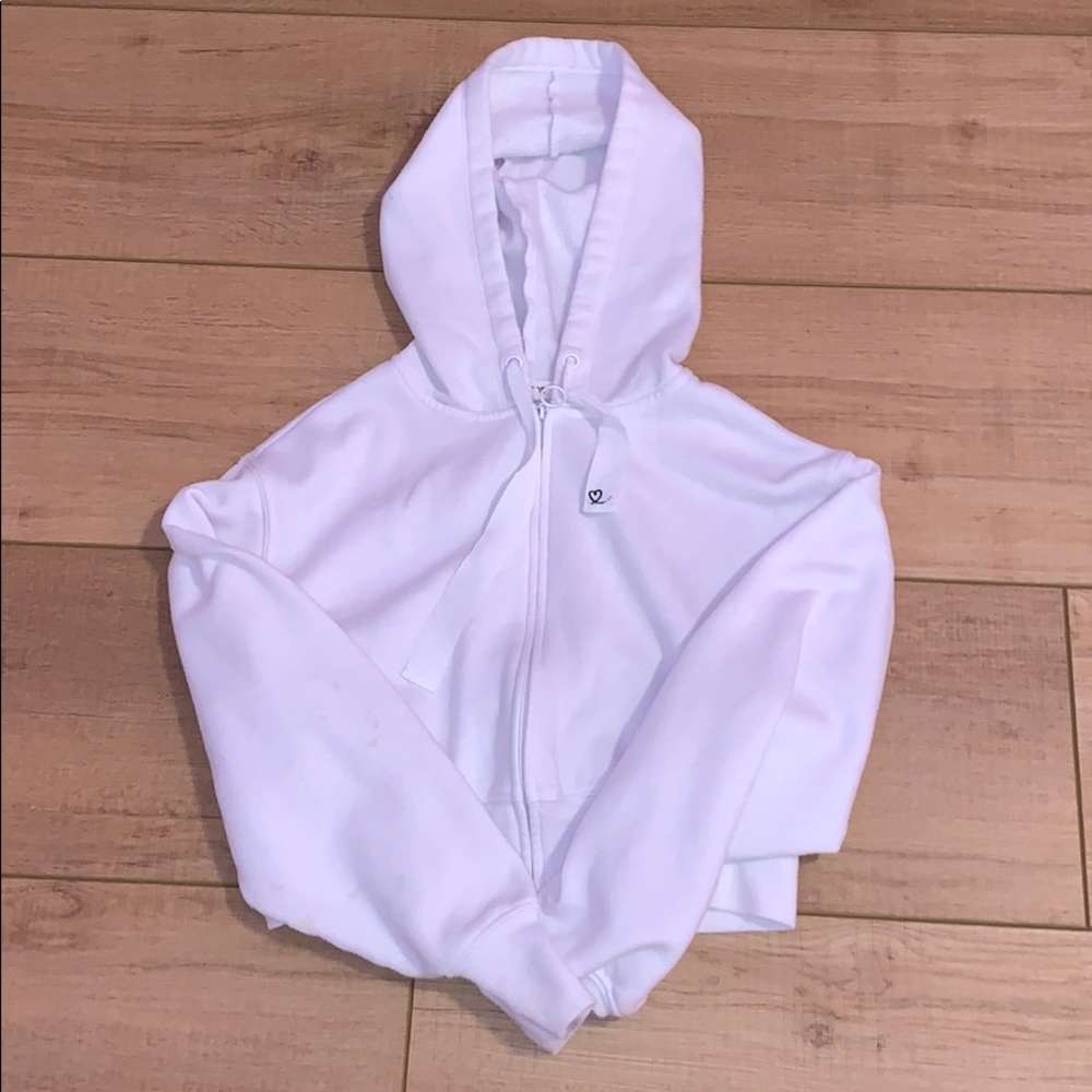 Cropped white jacket